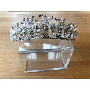 David's Bridal Rhinestone/Pearl Bridal Tiara